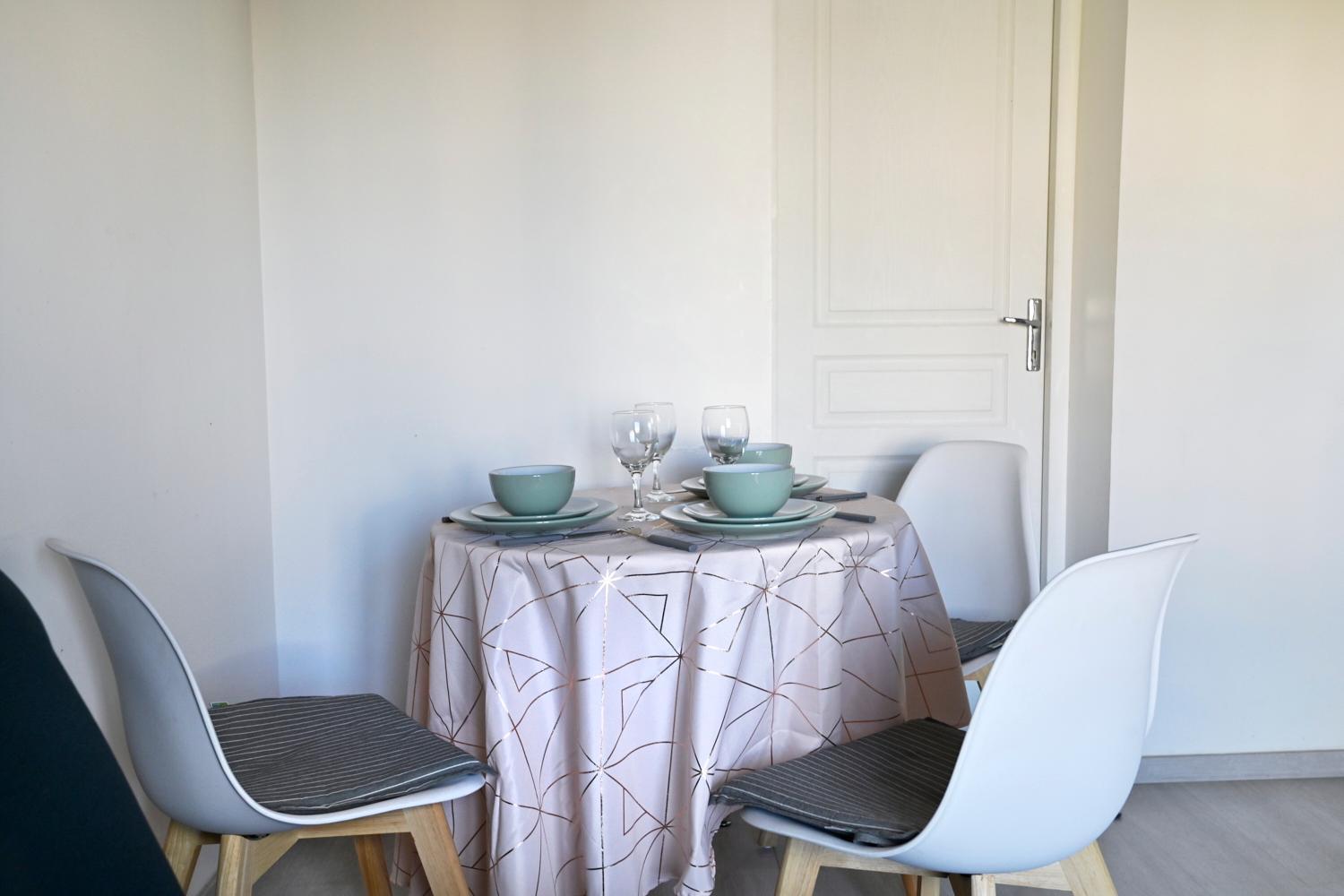 Spacieux T2 - Proche Centre - Confort Et Serenite Saint-Quentin  Ngoại thất bức ảnh