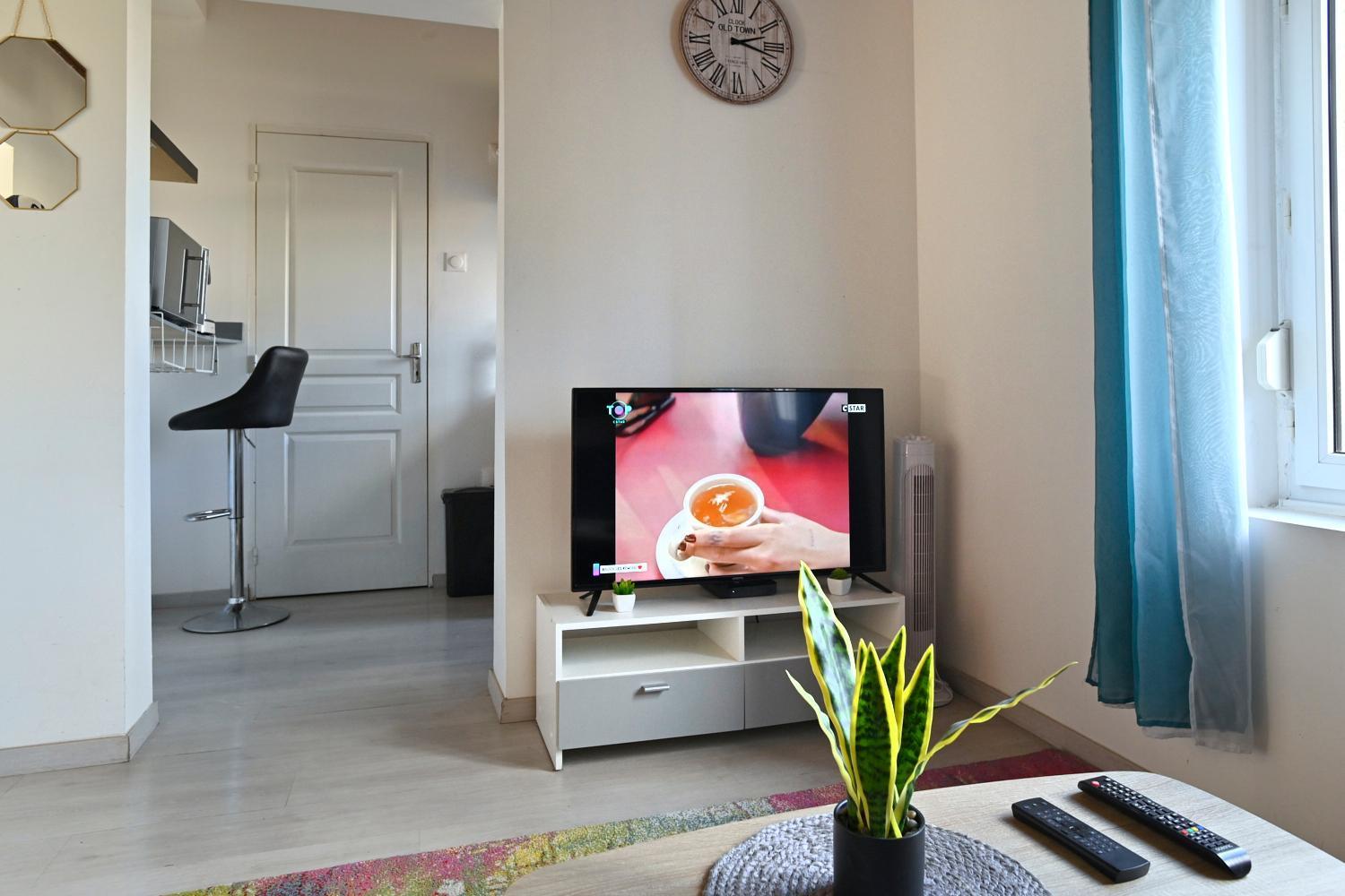 Spacieux T2 - Proche Centre - Confort Et Serenite Saint-Quentin  Ngoại thất bức ảnh